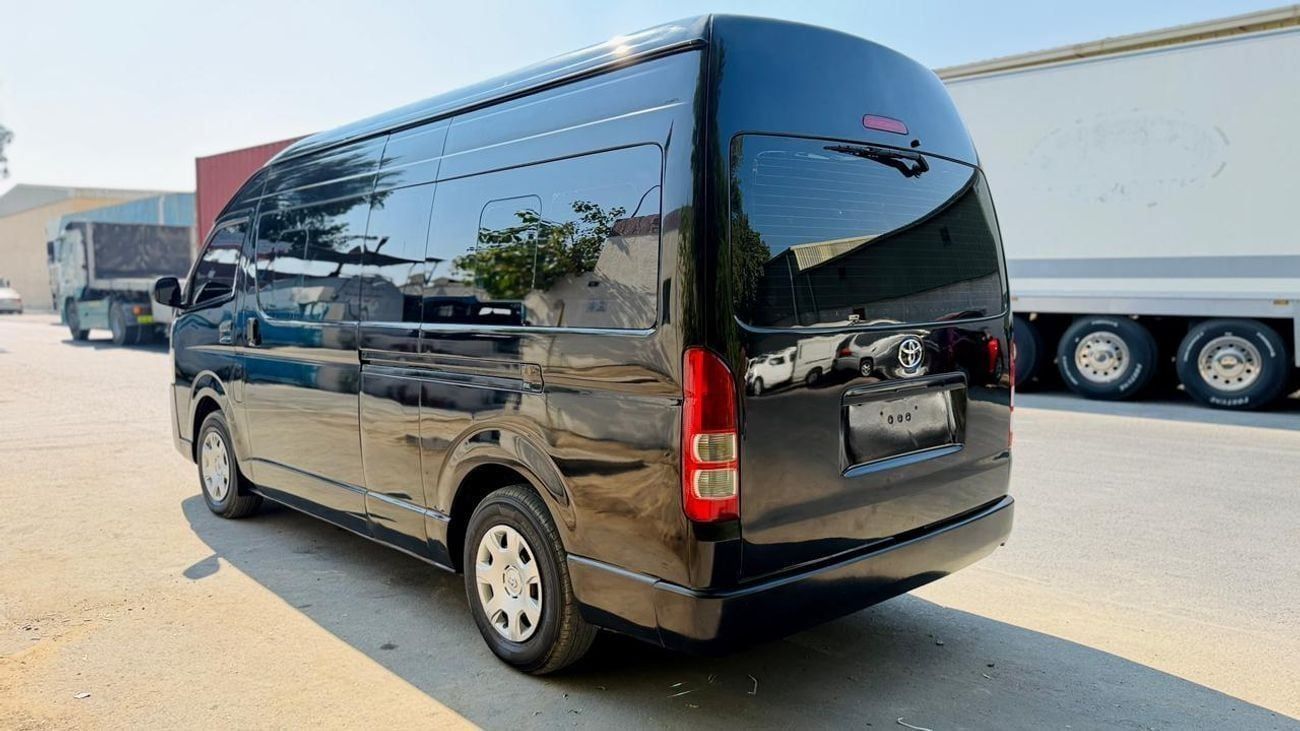 Toyota Hiace 14 SEATER | 2014 | 3.0 DIESEL ENGINE | 2WD | MANUAL TRANSMISSION | RHD | POWER WINDOW