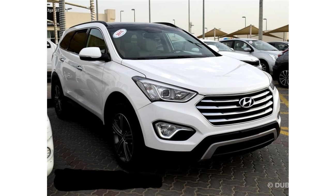 Hyundai Santa Fe WHITE 2015 GCC PANORAMA LETHER NO PAIN NO ACCIDENT PERFECT