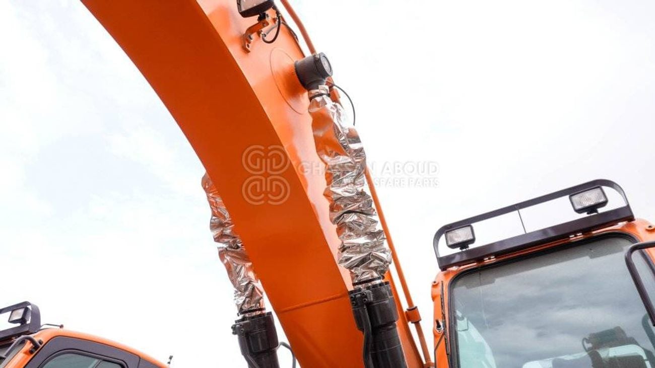 Develon DX210WA Wheel Excavator MY2025