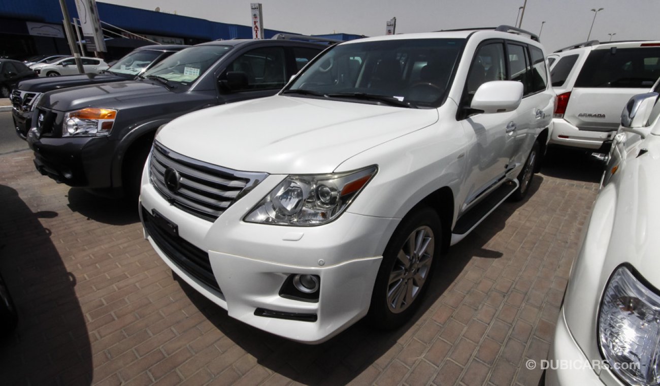 Lexus LX570