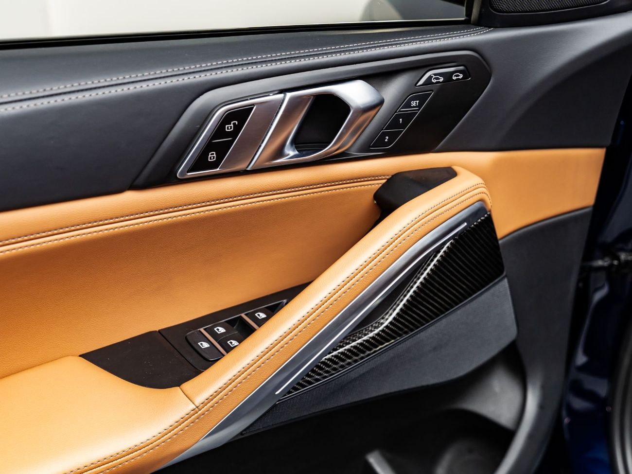 BMW X6 40i M Sport 3.0L 2023 BMW X6 xDrive40i, 2027 BMW Warranty + 2032 BMW Service Contract, Low KMs, GCC