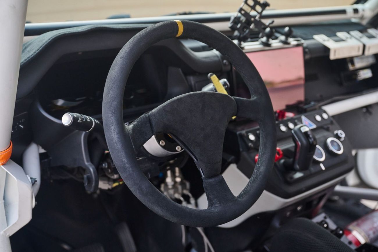 لاند روفر ديفندر Bowler