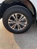 Toyota Hilux SGLX S GLX 2.4L 4WD A/T Toyota Hilux DC S/GLX 2.4L 4WD A/T