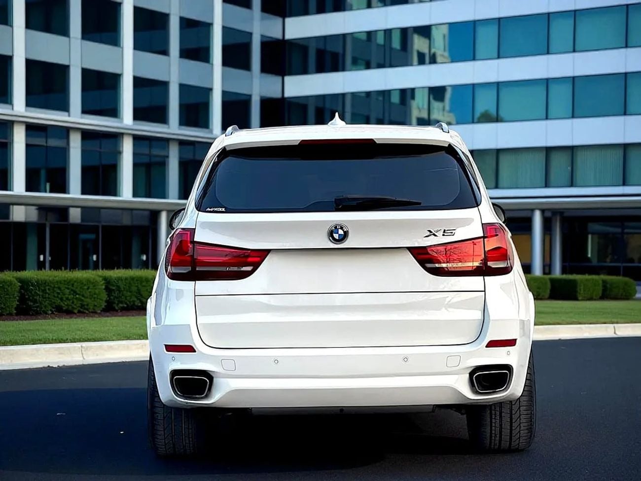 بي أم دبليو X5 1,643 P.M | xDrive50i - GCC Specs - Excellent Condition