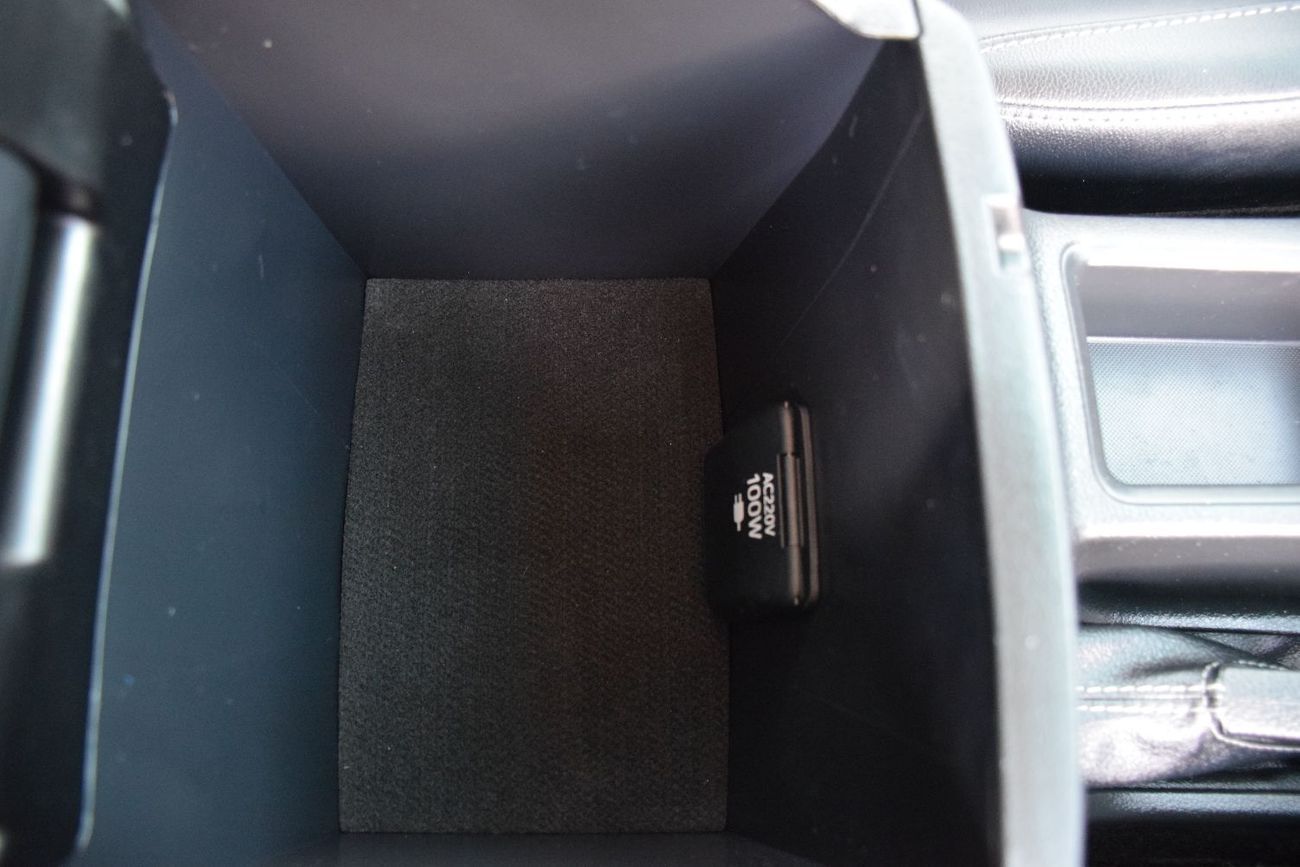 Toyota Hilux 4X4 DIESEL 2.8L Right Hand (Export Only)