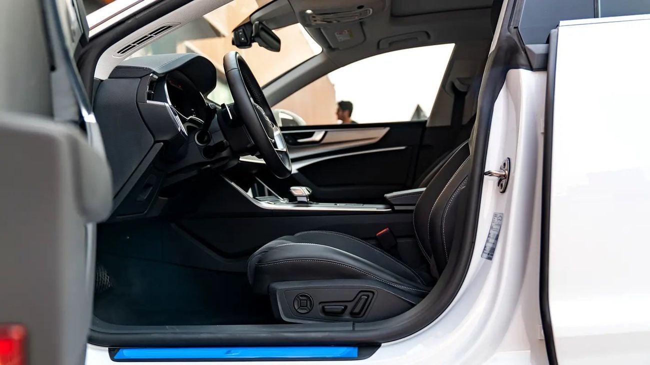 أودي A7 A7L S-line 45TFS 2.0L | Very Low Mileage