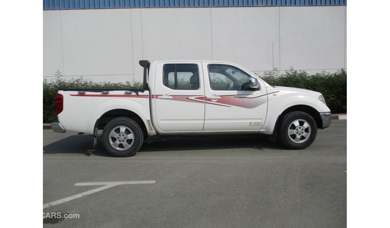 Nissan Navara NISSAN NAVARA 4X2 DOUBLE CAB 2014 GULF SPACE PETROL MANUAL GEAR ,ORGINAL PAINTS