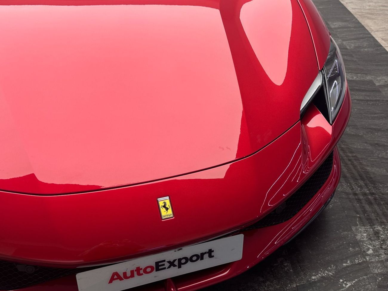 فيراري 296 GTB 3.0T V6 PHEV