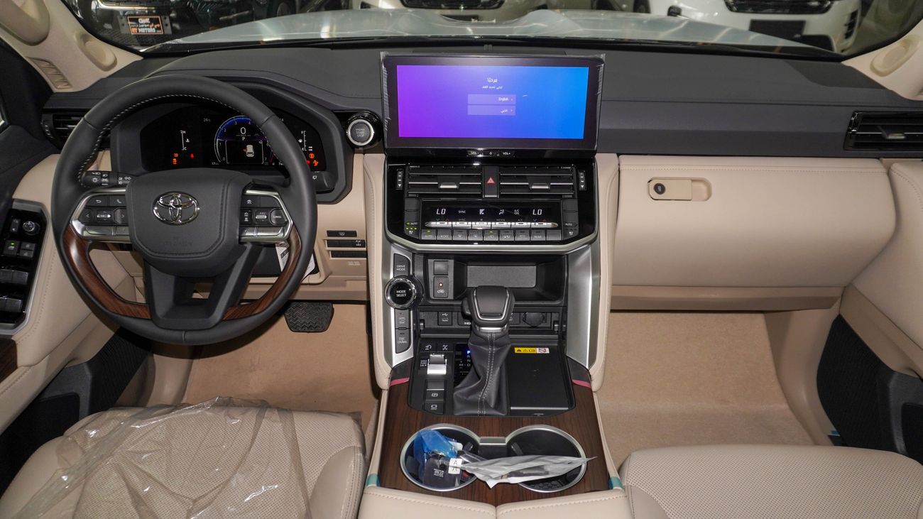 Toyota Land Cruiser GXR 3.5 L Twin Turbo V6