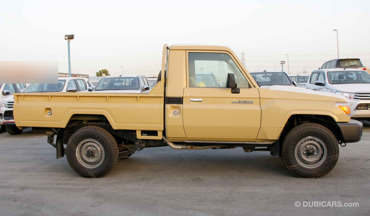 Toyota Land Cruiser Pick Up تويوتا لاندكروزر بيك اب ديزل SINGLE CAB 4WD  4.2L V6  diesel M/T