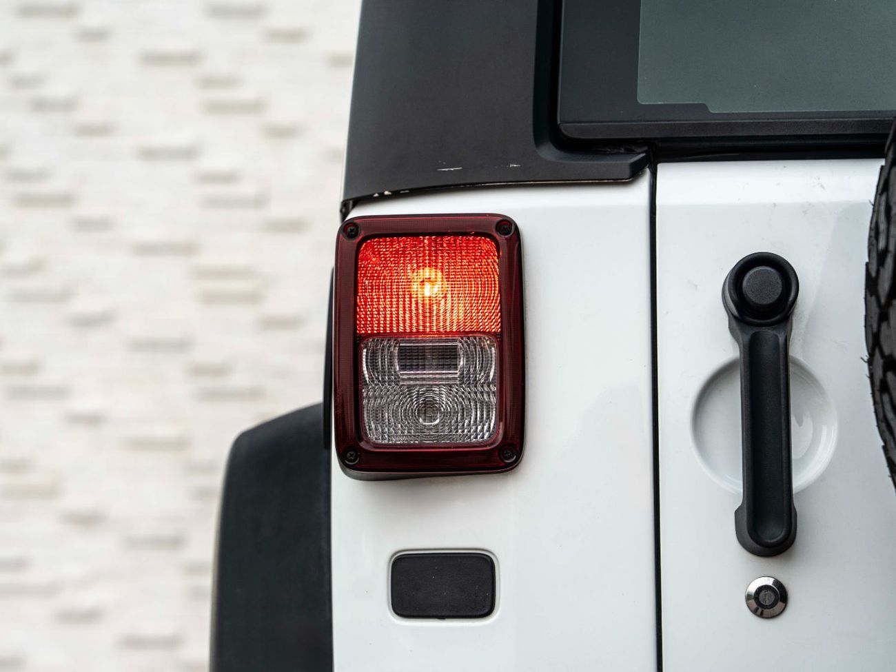 Jeep Wrangler Sport S 3.6L A/T