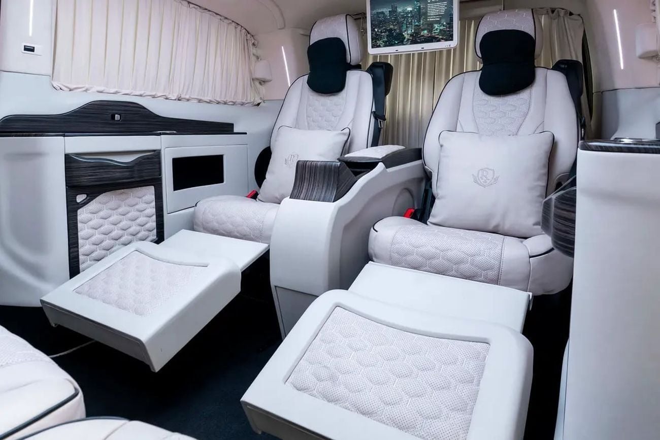 Mercedes-Benz V 250 Premium Edition - European Built Revolver VIP | 1 Year Warranty Included | 0% DP | AED 3,593 P/M |