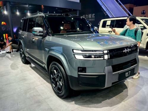 BYD Leopard Titanium 7 