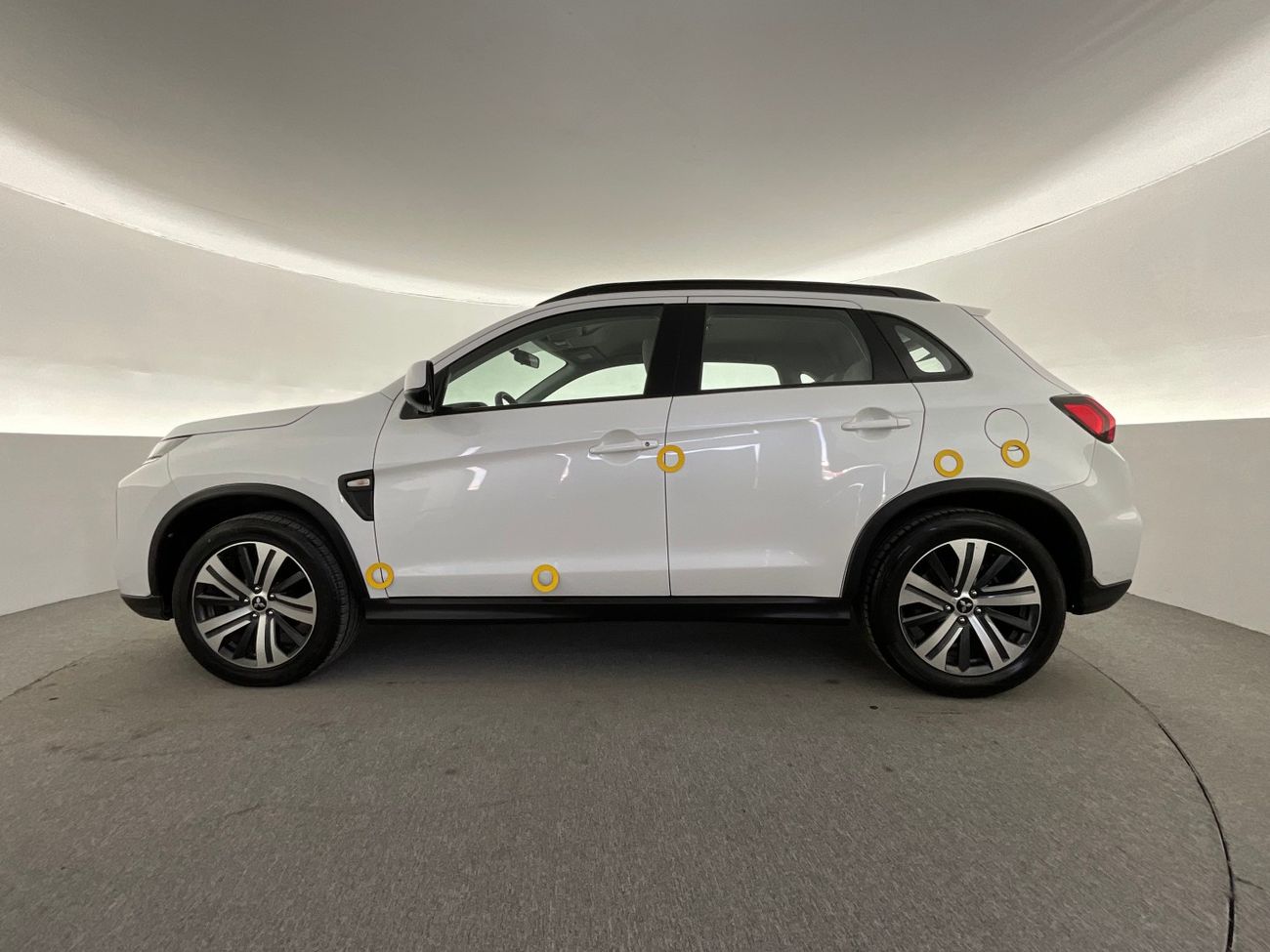 ميتسوبيشي ASX GLX Lowline | شامل الضمان | 0 ﺪﻔﻋﺓ ﺃﻮﻟﻯ