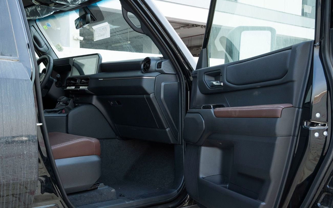تويوتا برادو ADVENTURE 2026 Toyota Prado Adventure 2.8L AT Diesel (Black-Maroon)