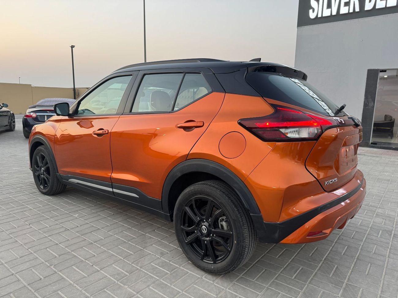 نيسان كيكس SR