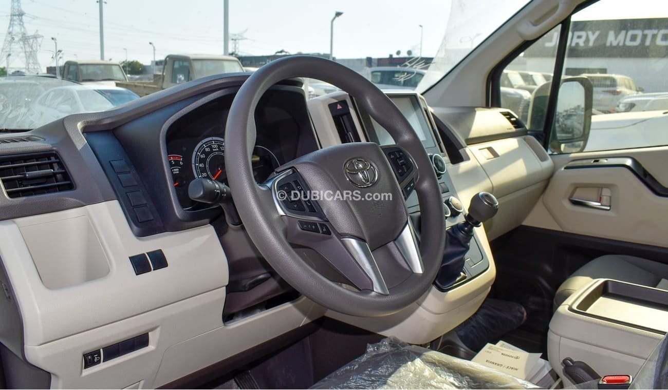 Toyota Hiace TOYOTA HIACE 2.8L Diesel Full Option