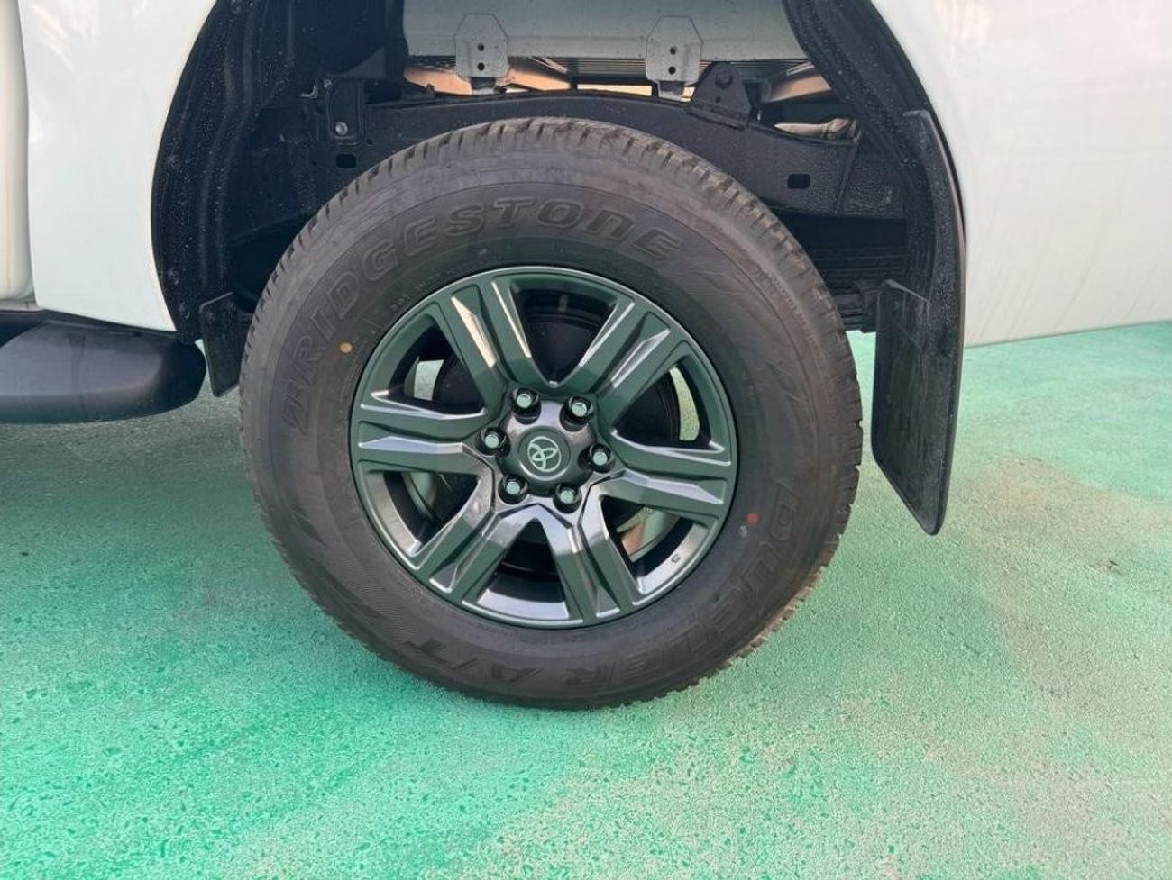 تويوتا هيلوكس TOYOTA HILUX 2.4L 4X4 MANUAL DIGITAL AC 2025 MODEL GCC