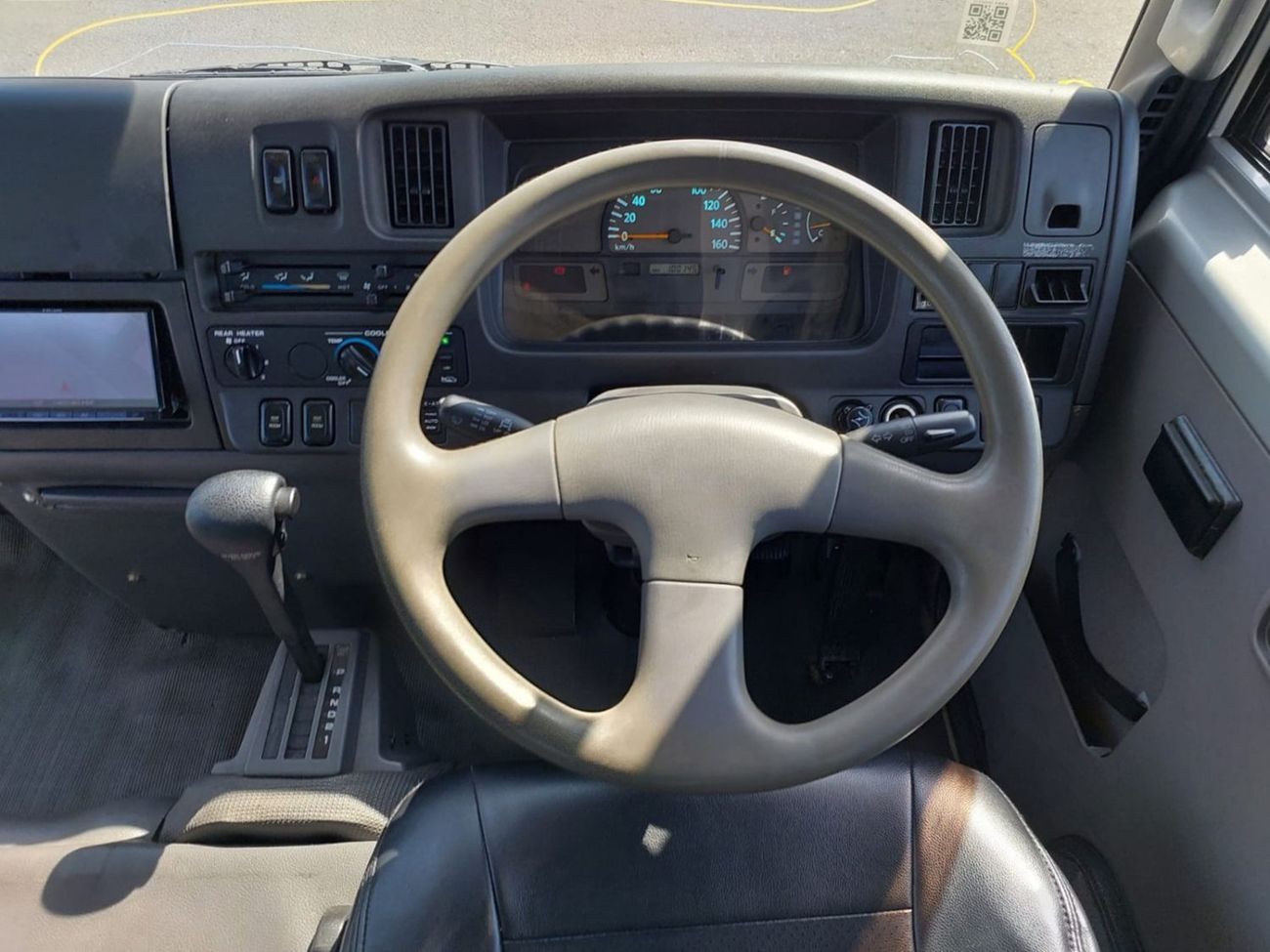 نيسان سيفيليان (RAMADAN OFFER) NISSAN CIVILIAN BUS RHD 2002 MODEL 4.2 L DIESEL AUTOMATIC(PM20042)