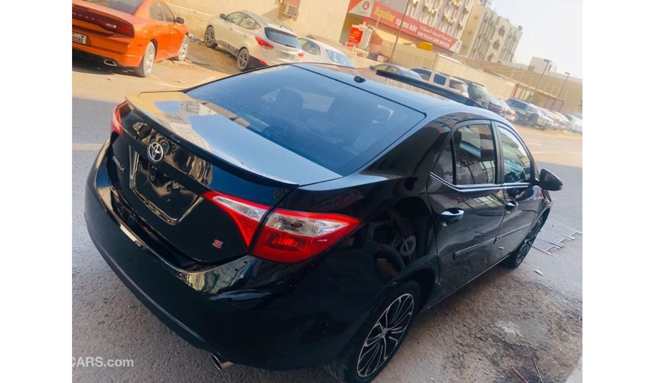 Toyota Corolla 2015 Full Option For Urgent SALE