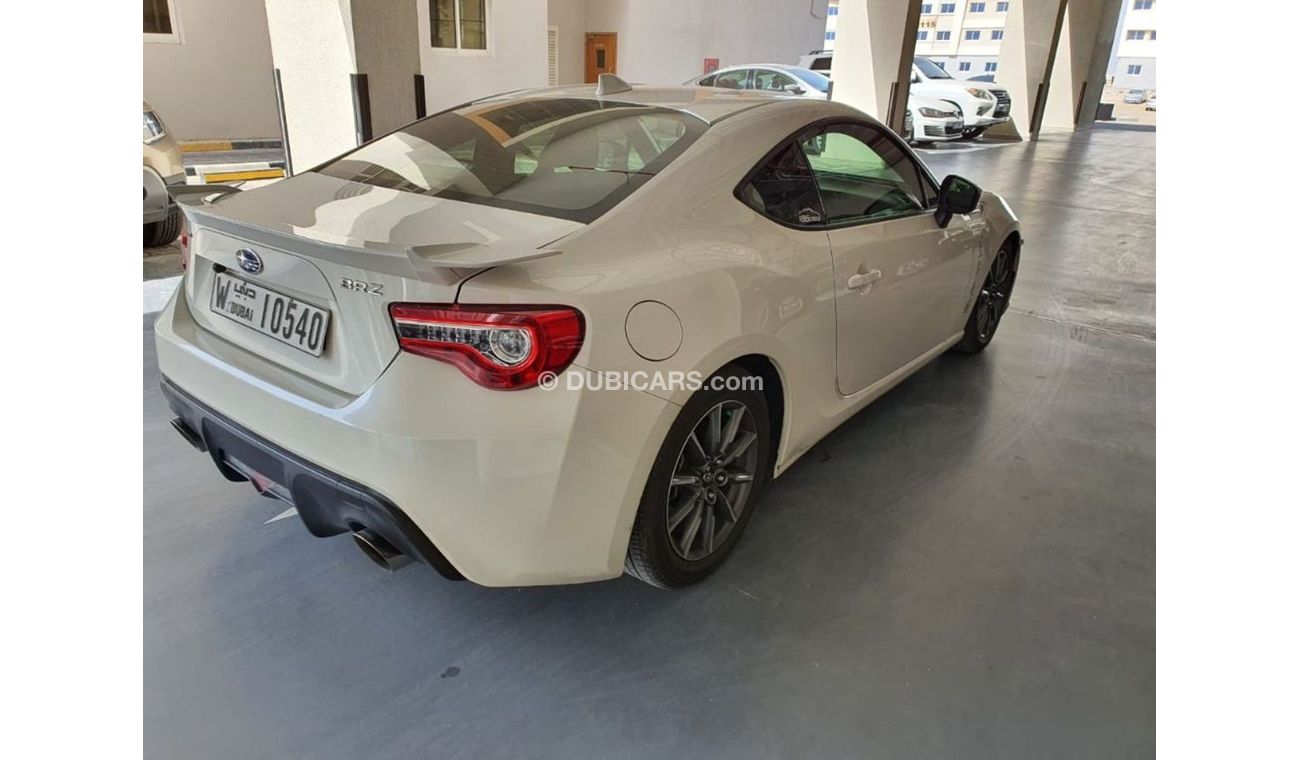 سوبارو BRZ للبيع سوبارو بي آر زد.... موديل 2016.... خليجي