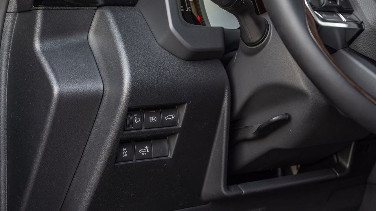 Toyota Land Cruiser TOYOTA LC 4.0 GXR HI(ATT BLACK INSIDE BLACK) 26YM