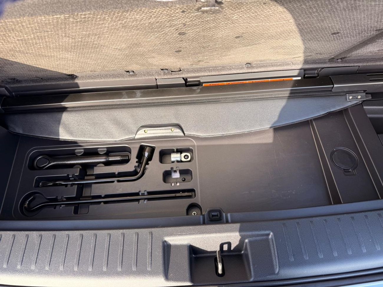 Toyota Highlander Hybrid Platinum 2.5L // panoramic, 360 Camera // head up display full option 2024