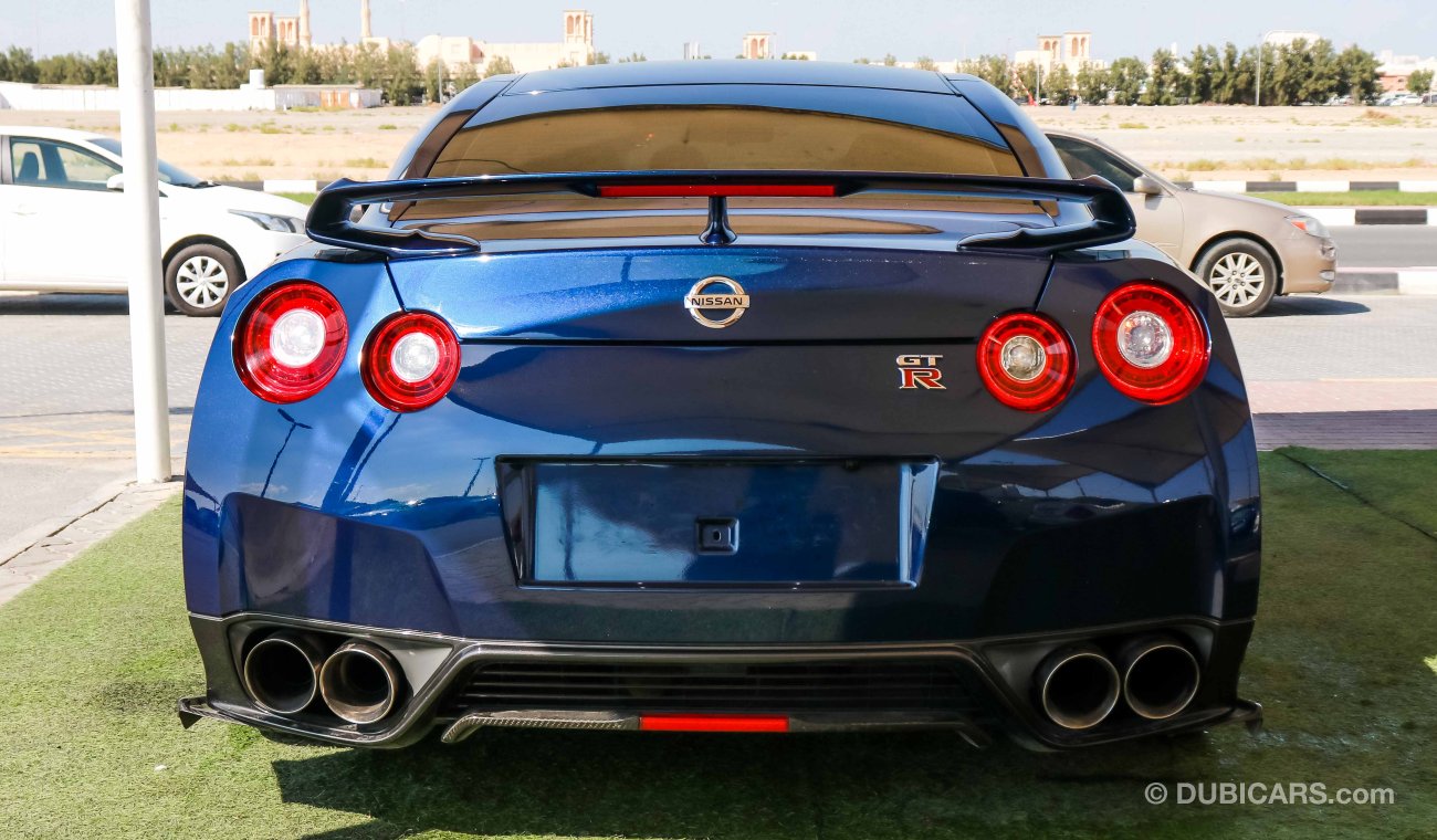 نيسان GT-R