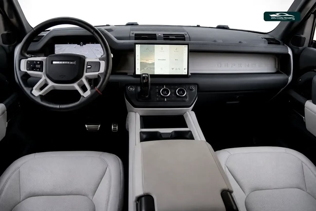 Land Rover Defender P400 HSE X-Dynamic 110 Land Rover Defender 110 2025 GCC specs for 5,232.00 AED monthly