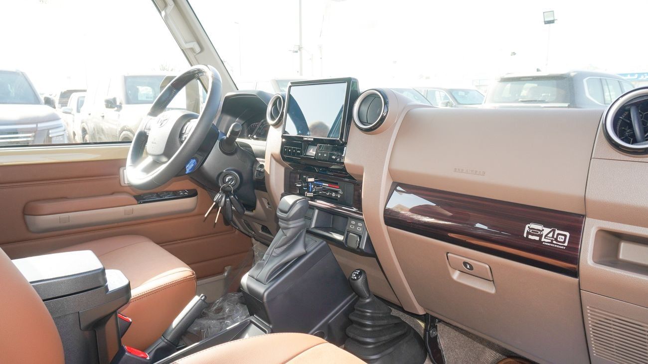 Toyota Land Cruiser 70 LX 2.8L Diesel A/T