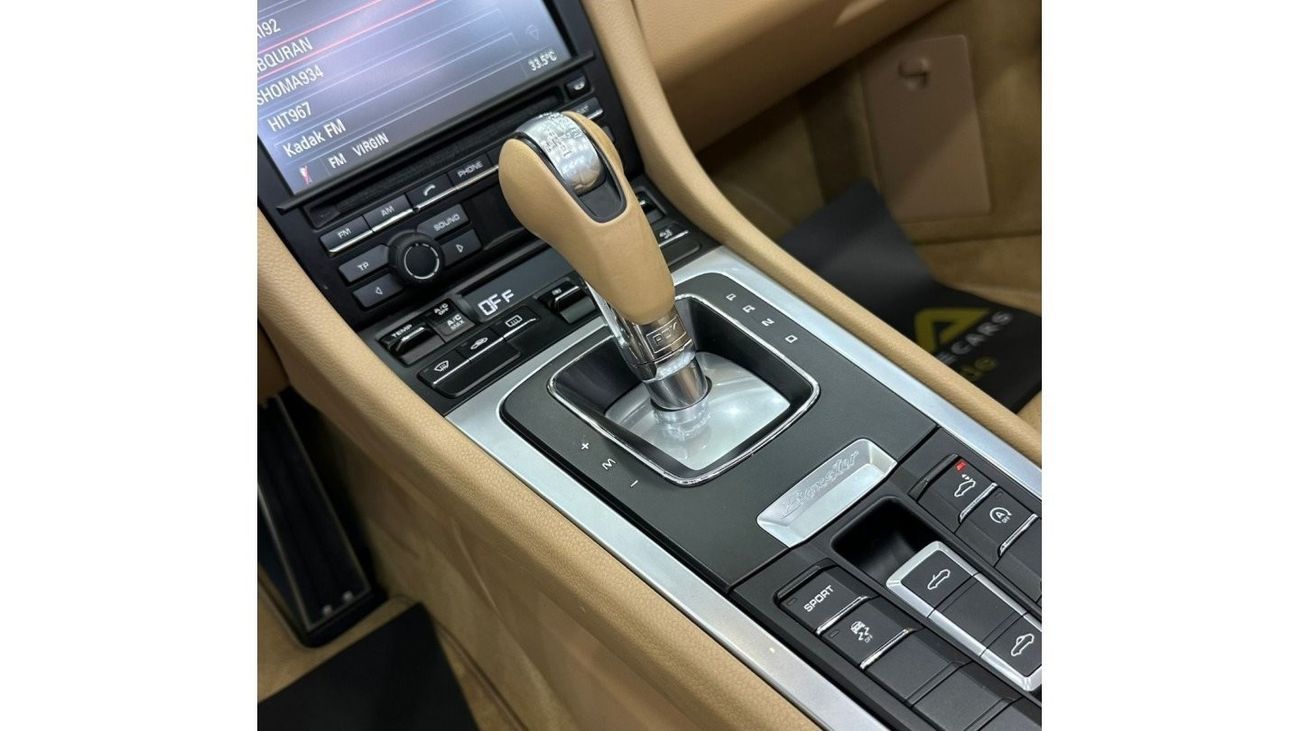 Porsche 718 Boxster Std 2016 Porsche Boxster, Service History, Just Serviced, Low kms, GCC Specs