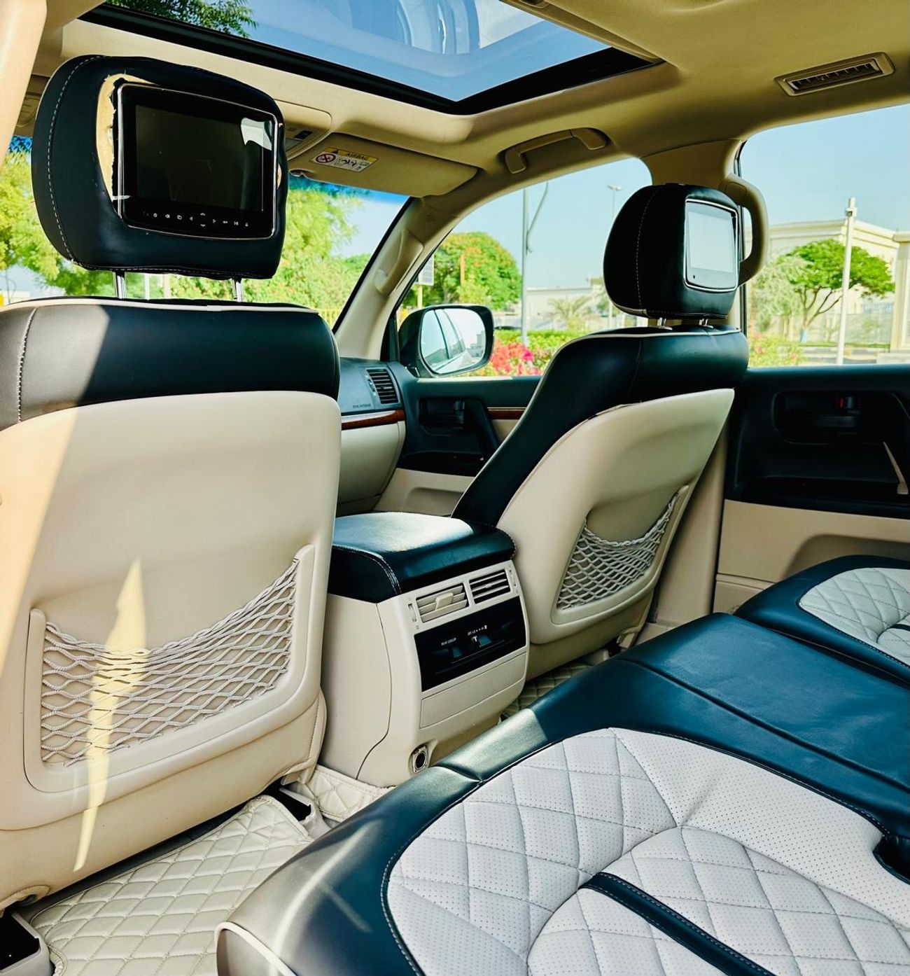 Toyota Land Cruiser GXR GT 4.6L 4WD