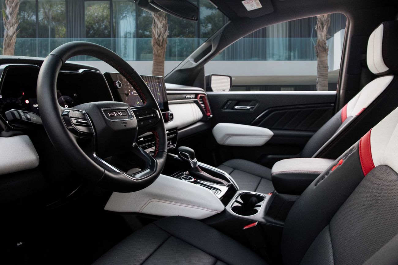 GMC Canyon AT4 | 3,623 P.M  | 0% Downpayment | Warranty 2027!