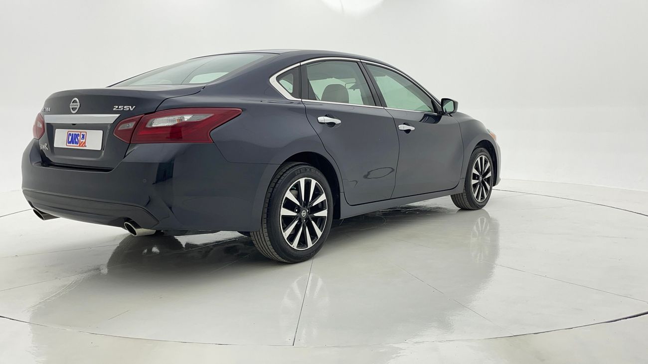 نيسان ألتيما SV 2.5 | بدون دفعة مقدمة | اختبار قيادة مجاني للمنزل