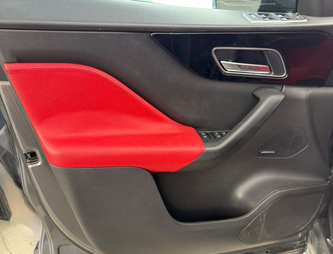 Jaguar F Pace Prestige 3.0L