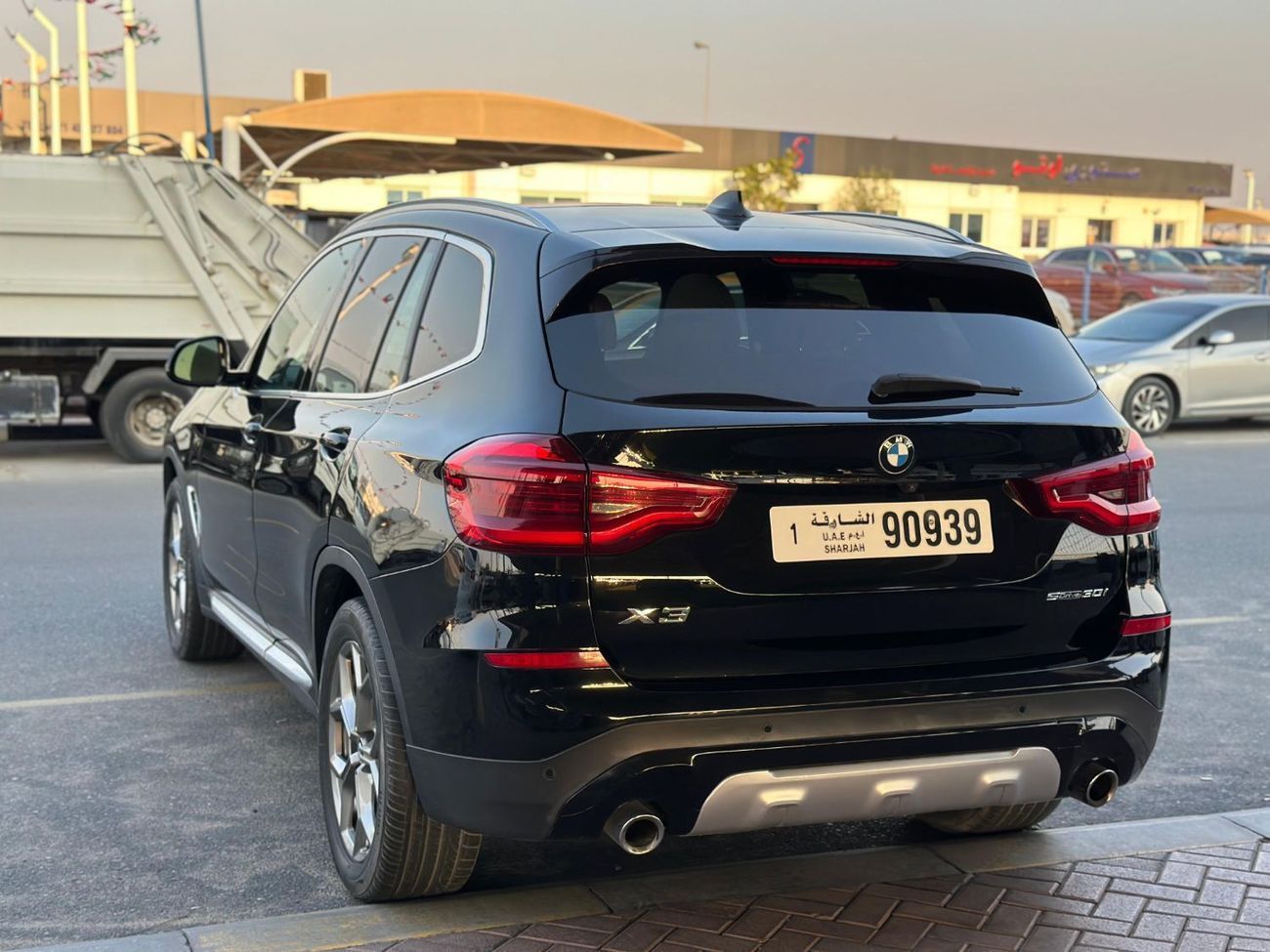 بي أم دبليو X3 xDrive 30i Exclusive 2.0L