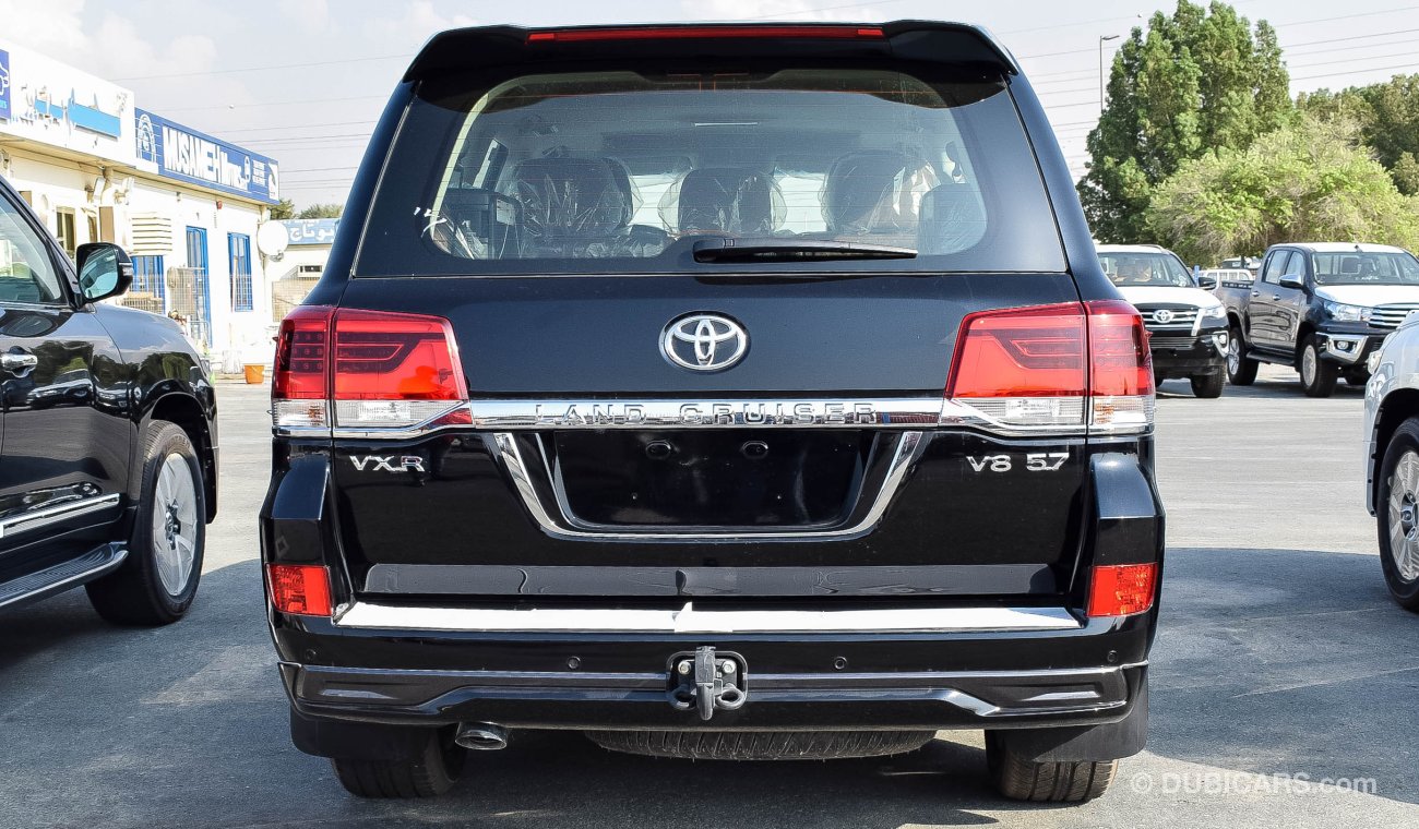 Toyota Land Cruiser VXR V8 5.7