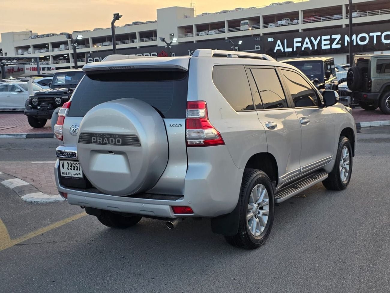 Toyota Prado VXR 4.0L 4WD ,ONLY FOR EXPORT AVAILABLE