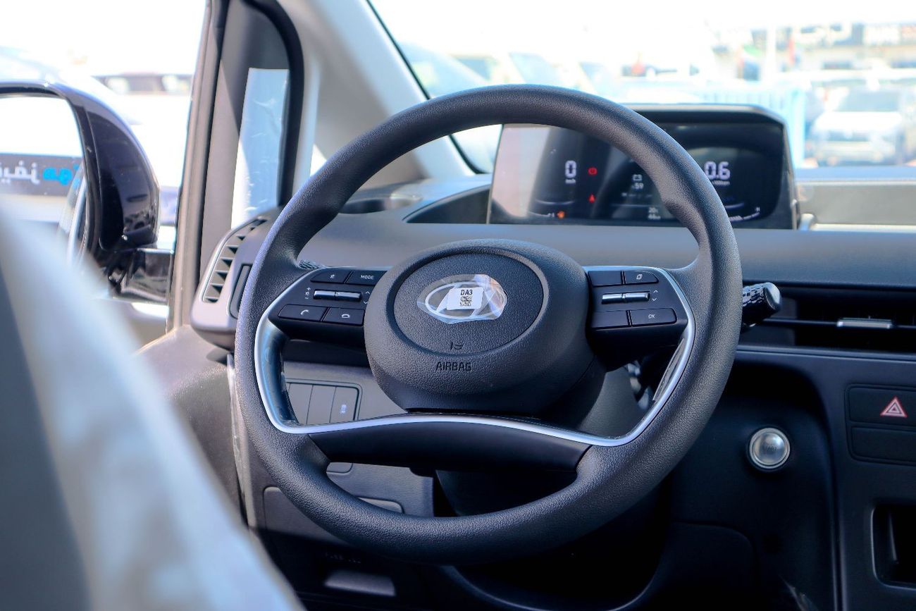 هيونداي ستاريا Hyundai Staria 3.5L 2025 Model (Mid Option, 9-Seater, Black Color) -