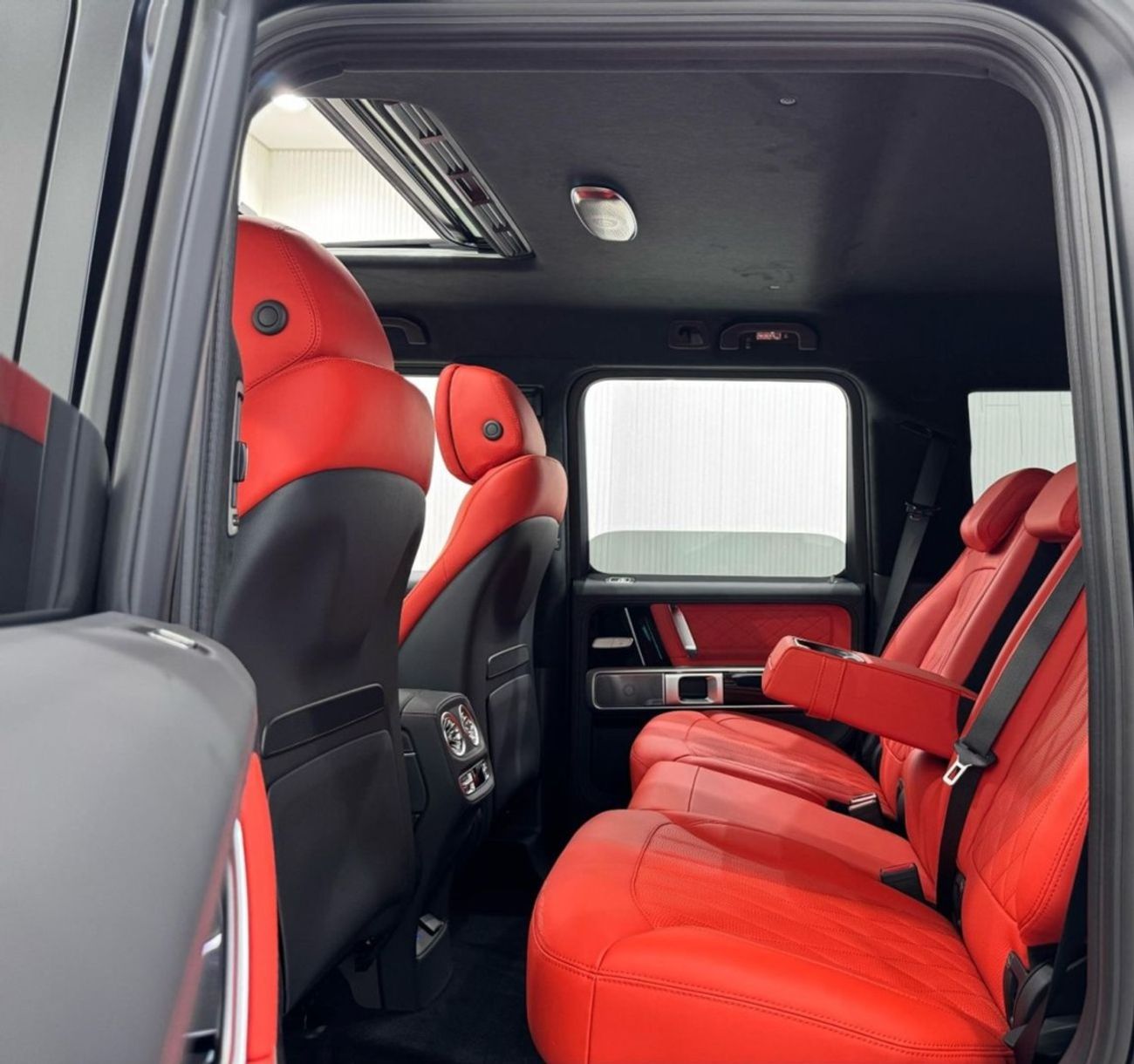 Mercedes-Benz G 63 AMG AMG Night Package *Brand New* 2025 Mercedes Benz G63 AMG Double Night Package, 2 Years Warranty