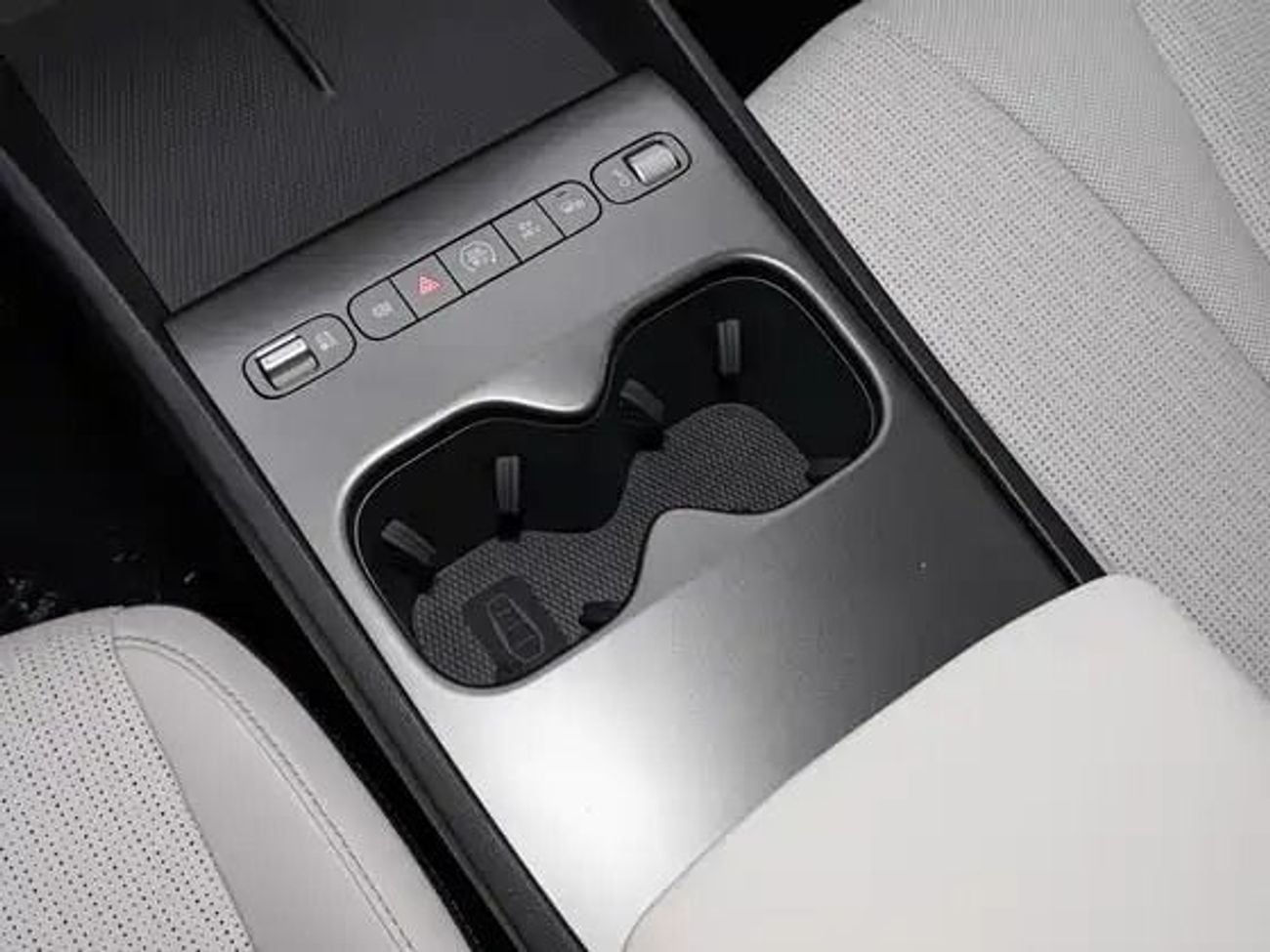 BYD Seal 05 STANDARD PHEV 128KM