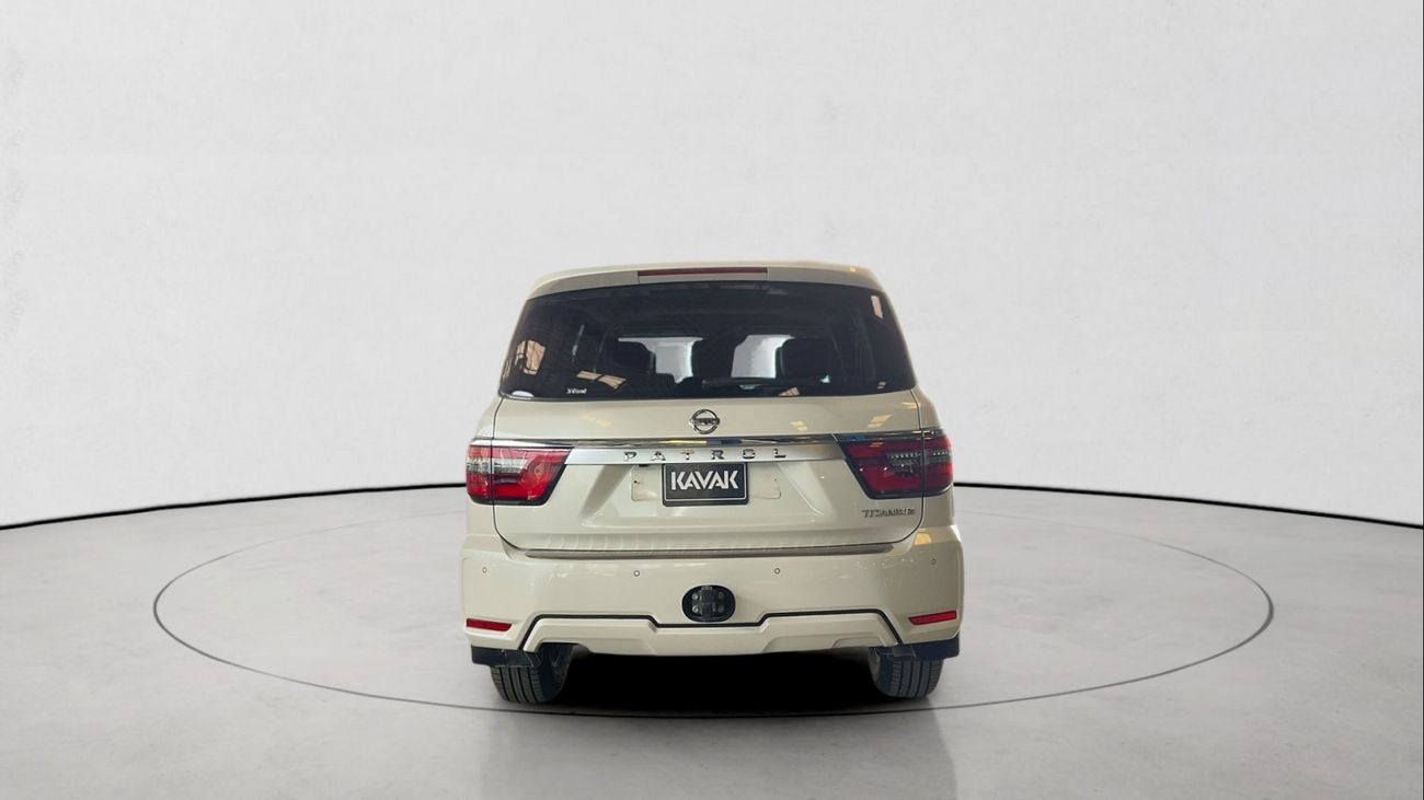 نيسان باترول 4.0 V6 SE TITANIUM 4WD AUTO | شامل الضمان | 0 ﺪﻔﻋﺓ ﺃﻮﻟﻯ