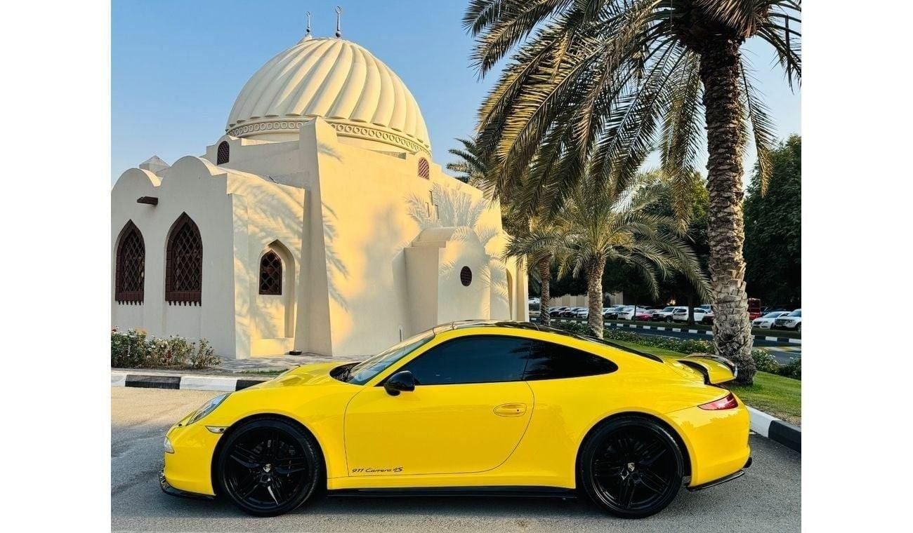 بورش 911 Carrera 4 3.4L Coupe .. 4S .. GCC .. FSH .