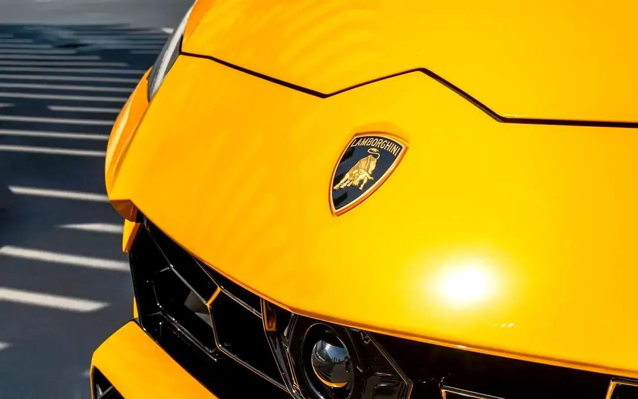 لامبورغيني اوروس 4.0T V8 Performante