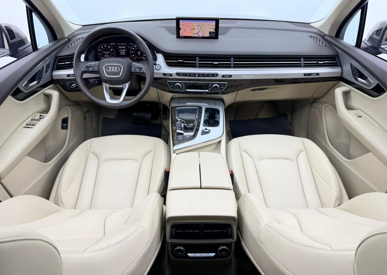 Audi Q7 45 TFSI quattro 3.0L 2017 Audi Q7 45 TFSI Quattro, Full Audi Service History, 7 Seater, Excellent Co