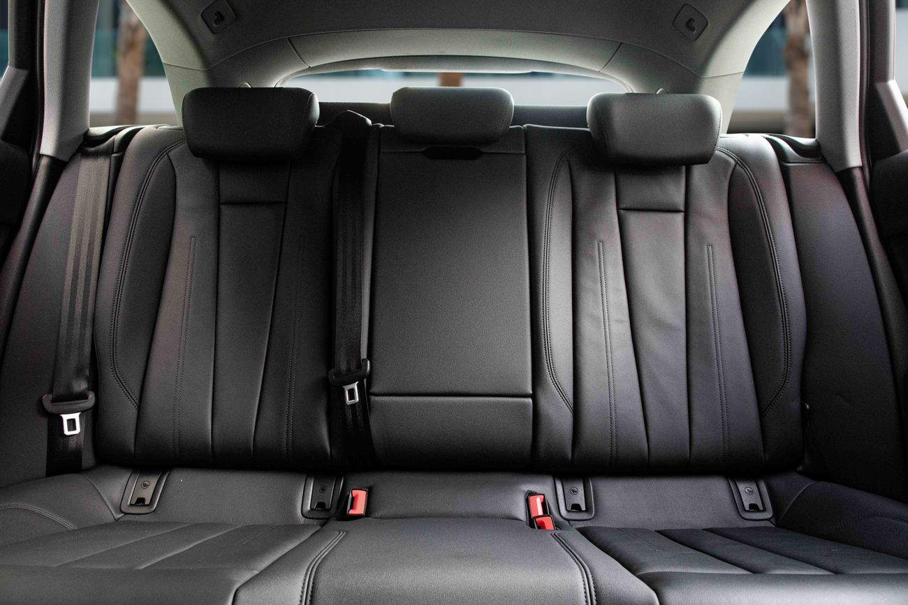 أودي A4 40 TFSI Advanced 2.0L