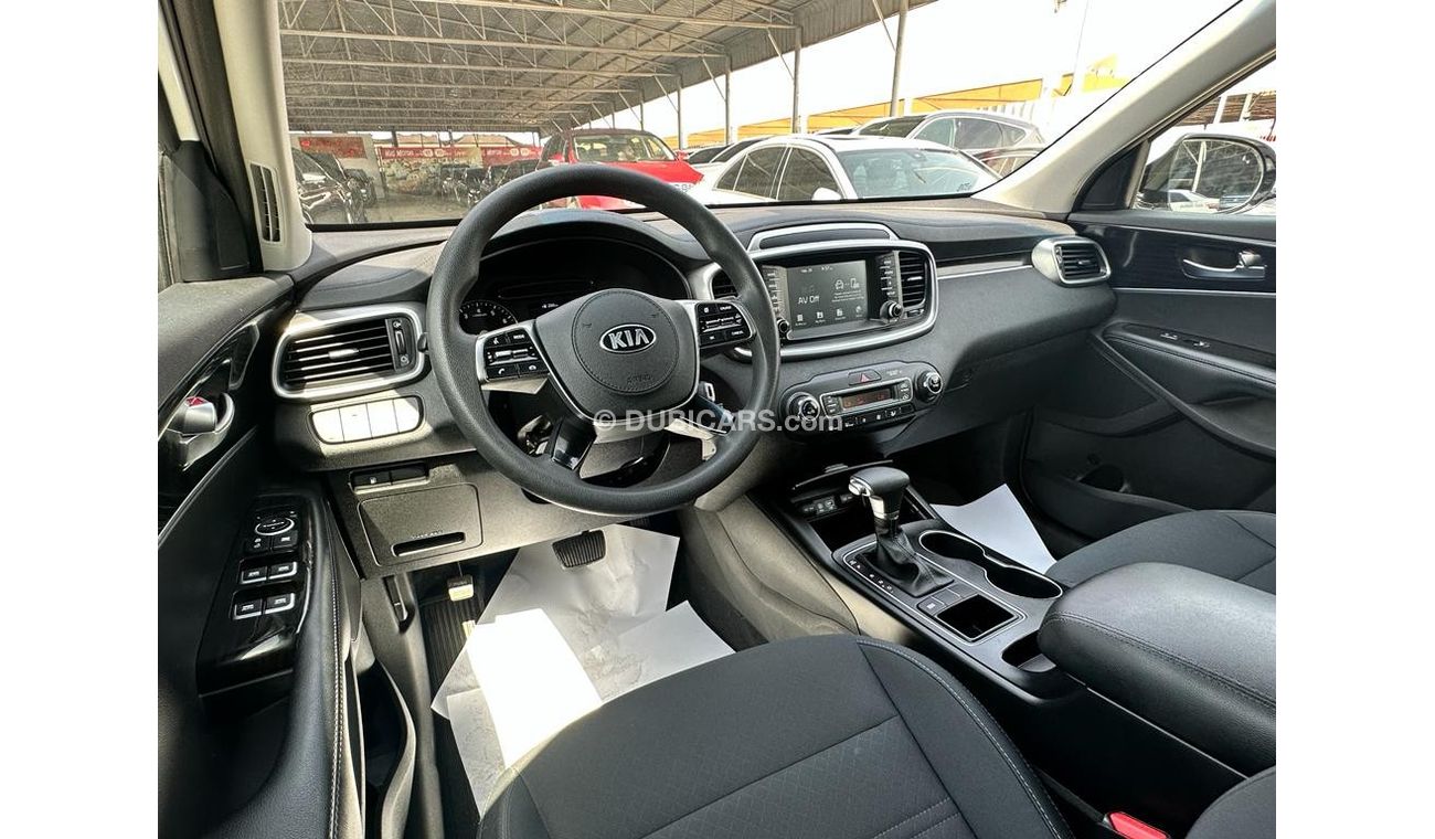 Kia Sorento LX