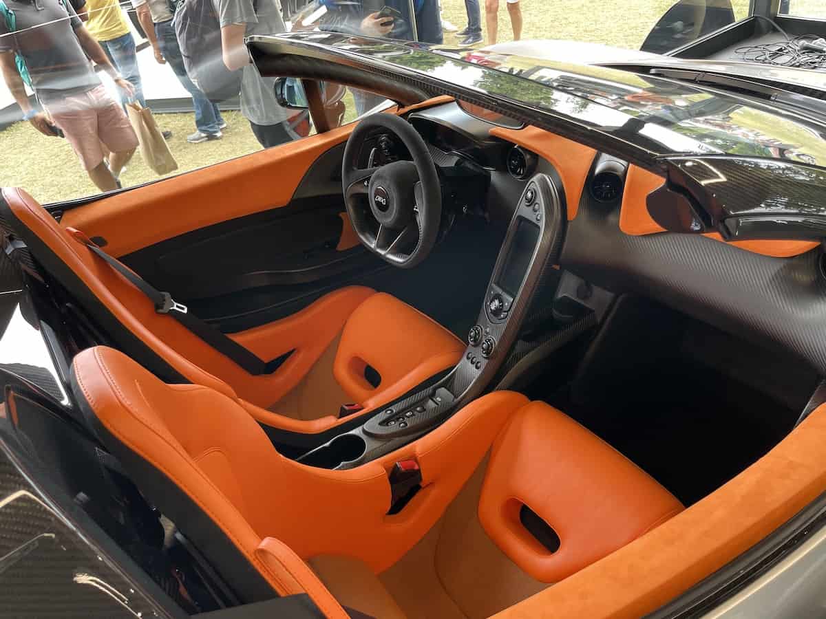 McLaren P1 interior - Seats