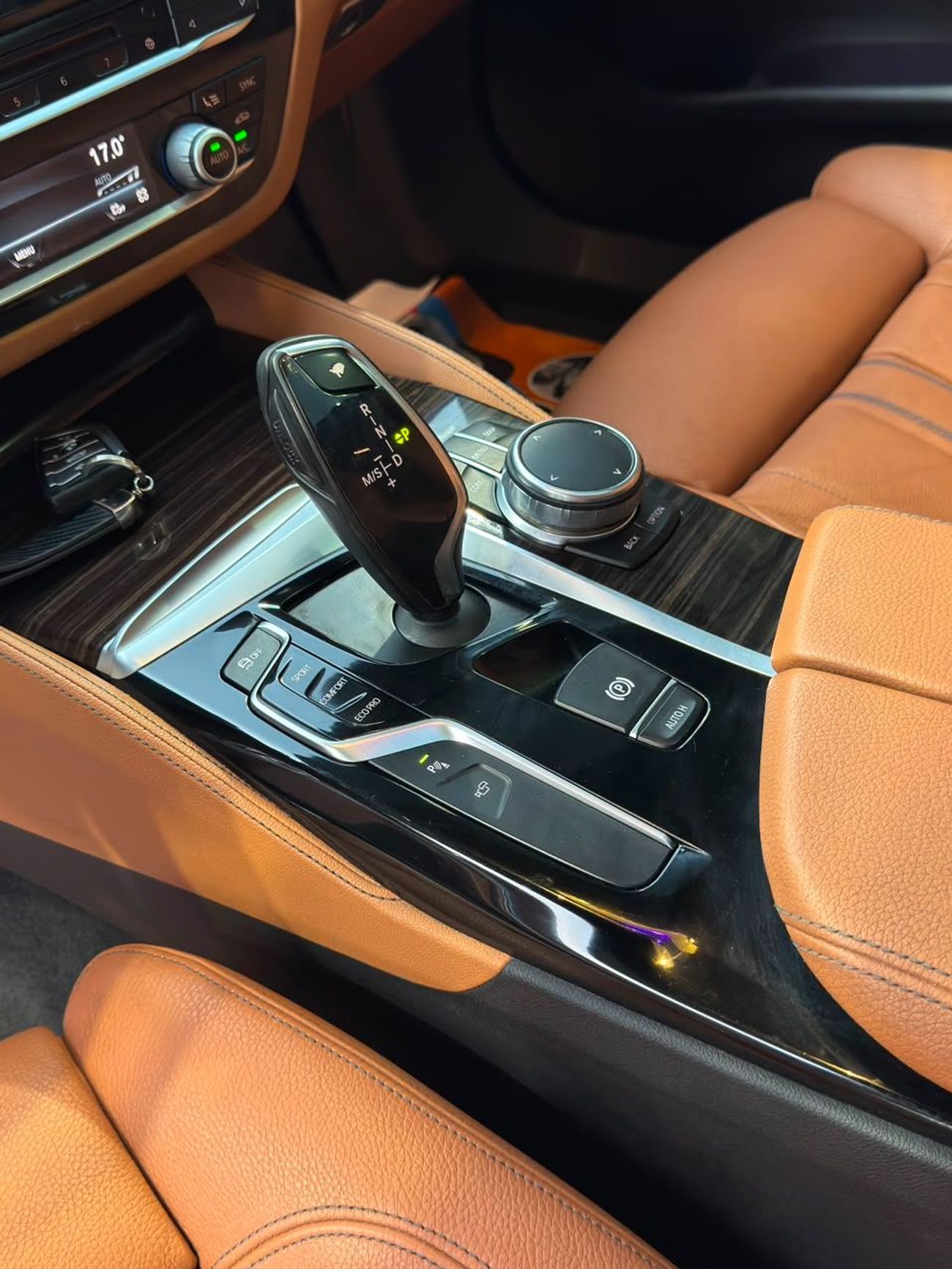 BMW 530i LUXURY