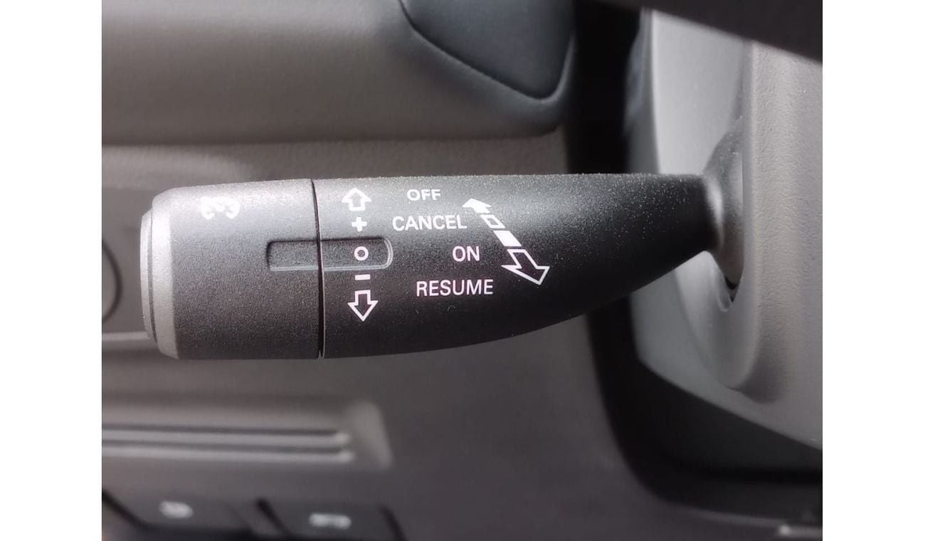 أم جي ZS MG ZS 2025 Comfort FWD 1.5L Petrol black color